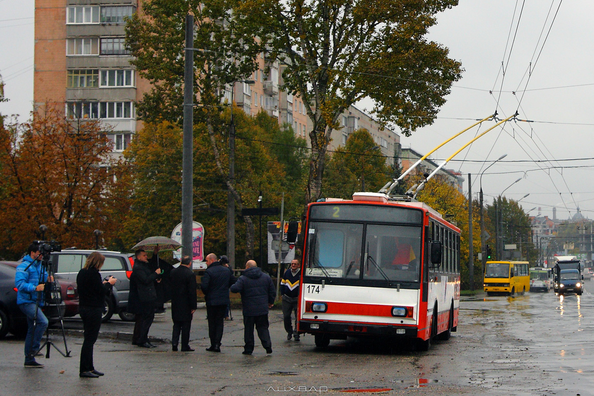 У Тернополі відкрили нову тролейбусну лінію на вул. Протасевича